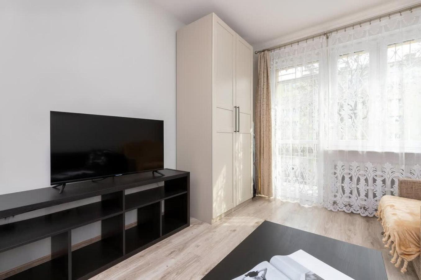 Apartament Cosy With Balcony In By Renters Gdańsk